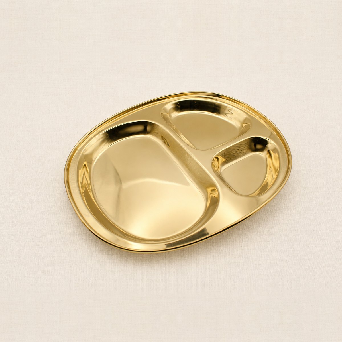 Nunch plate in Sol finish (gold)
